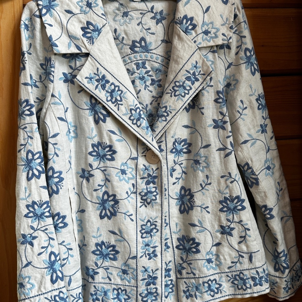 Stunning Embroidered Floral Blue and Cream Women's Jacket LP
